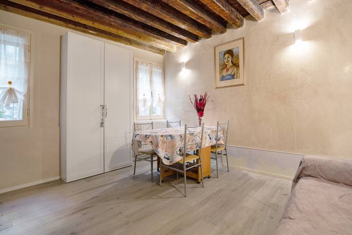 Casa vacanze "Ca' Lirica" con Wi-Fi & A/C in Venezia, Laguna di Venezia