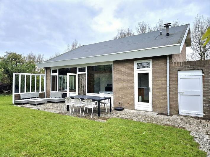 Ferienhaus für 6 Personen, mit Terrasse und Garten