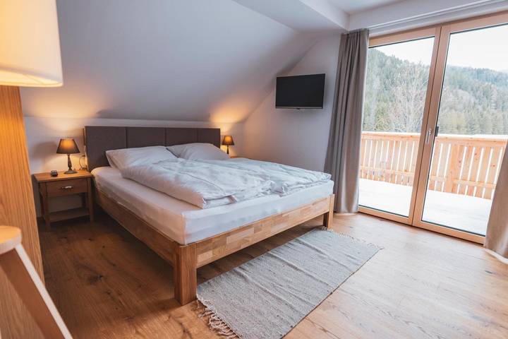Ferienwohnung für 3 Personen, mit Balkon in Donnersbachwald