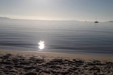 Gîte pour 4 personnes, avec balcon et jardin dans Plage Des Pesquiers Hyeres