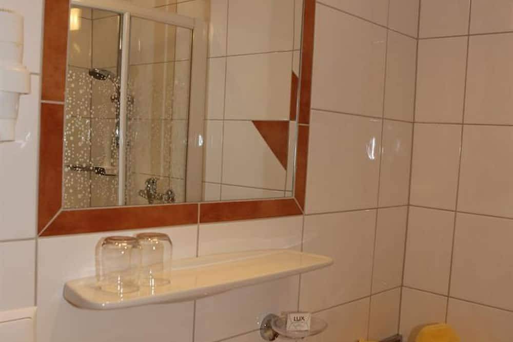 Single room with shower, Wc - Alpenperle in Ramsau am Dachstein, Schladming-Dachstein