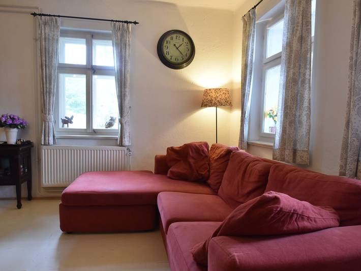 Ferienhaus für 21 Personen, mit Sauna und Terrasse sowie Garten, kinderfreundlich in Nordböhmen - 2