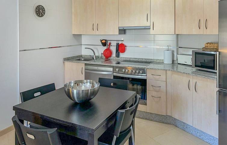 Appartement confortable au bord de la mer avec terrasse et parking in Ladrido, Ortigueira