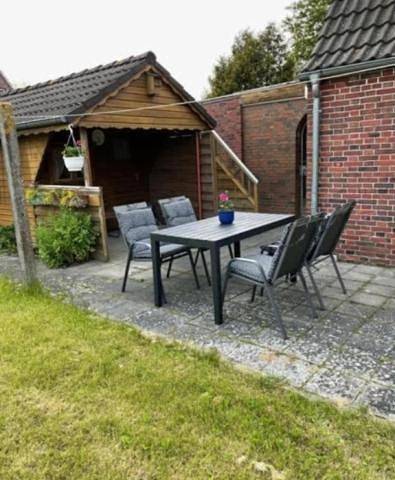 Ferienhaus für 6 Personen, mit Terrasse und Garten in Nesse - 2