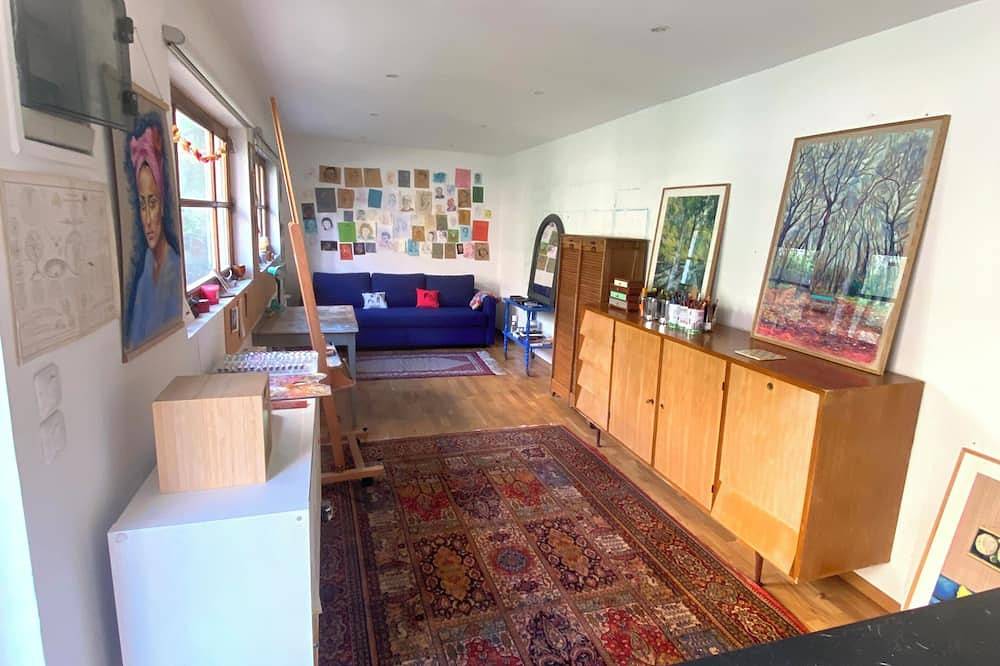 Ganze Wohnung, Artist’s Studio retreat close to the heart of Paris in Nogent-sur-Marne, Val-de-Marne