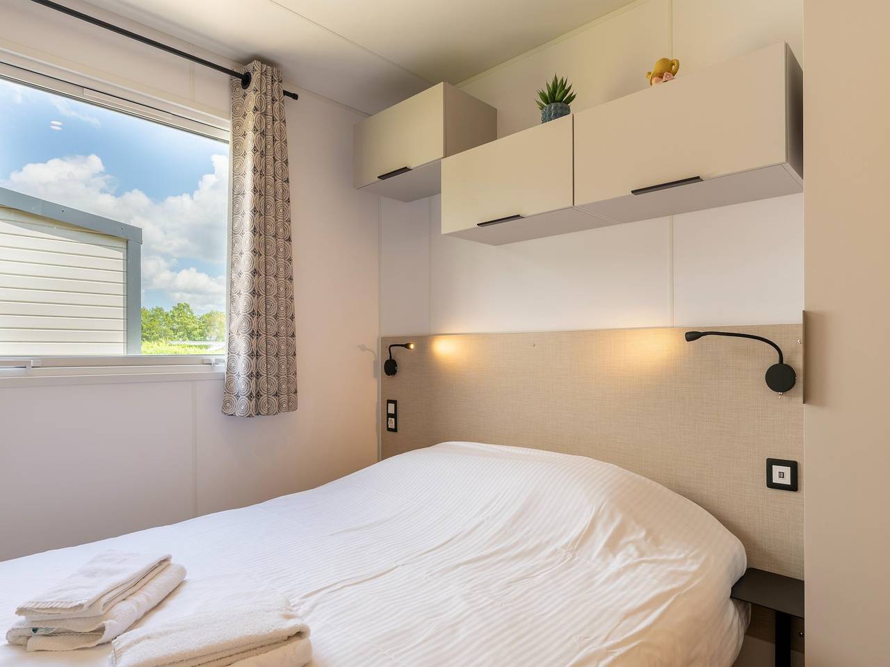 Acogedora escapada en caravana para 6 in Lembeke, Kaprijke