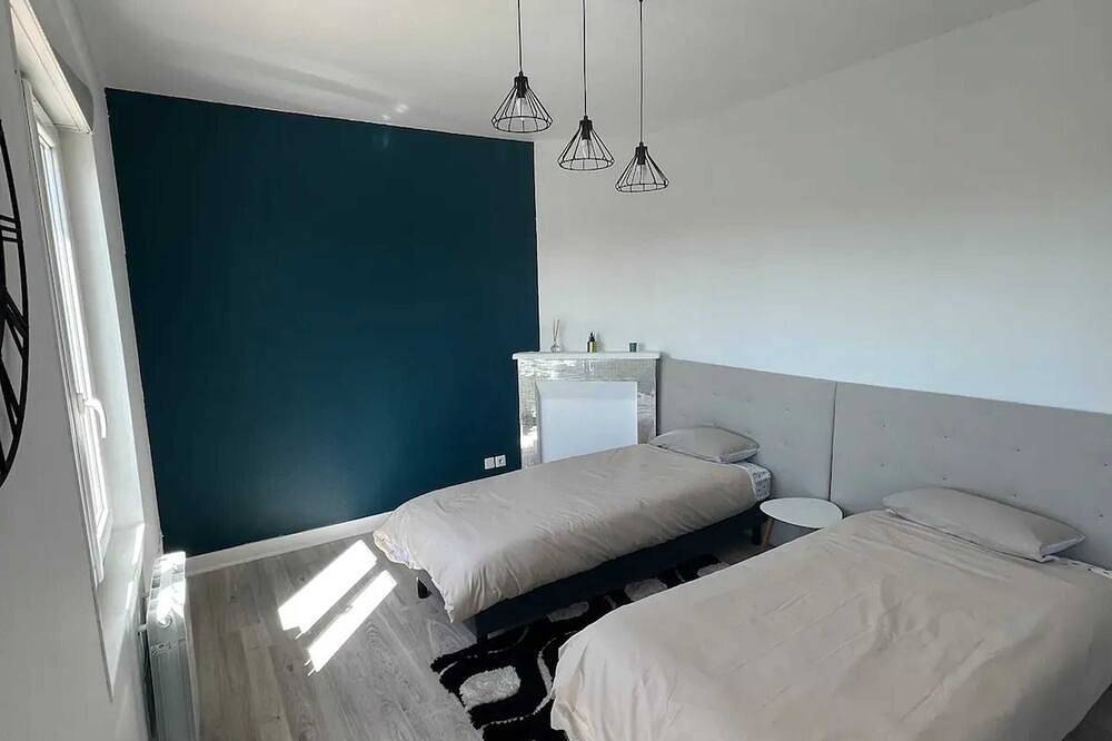 Homerez - Encantadora casa en Lagord con jardín privado in Lagord, Región de La Rochelle