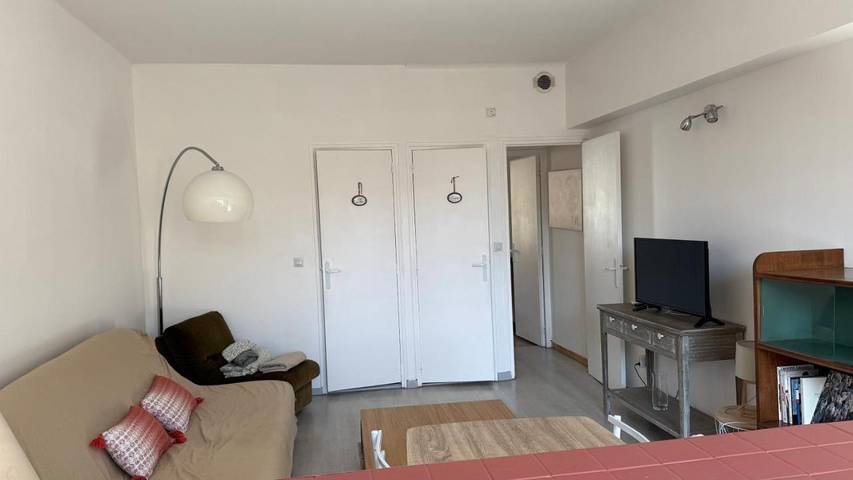 Gîte pour 4 personnes, avec terrasse dans Office de Tourisme d'Aigues-Mortes en Terre de Camargue - 4