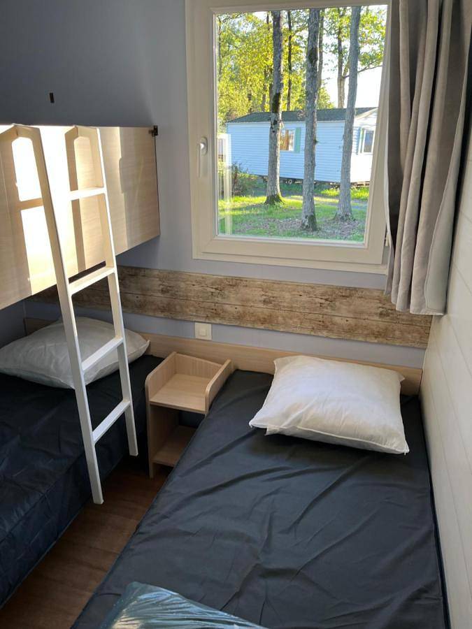 Location de vacances pour 5 personnes, avec terrasse ainsi que piscine et vue à La Boissière-de-Montaigu - 2