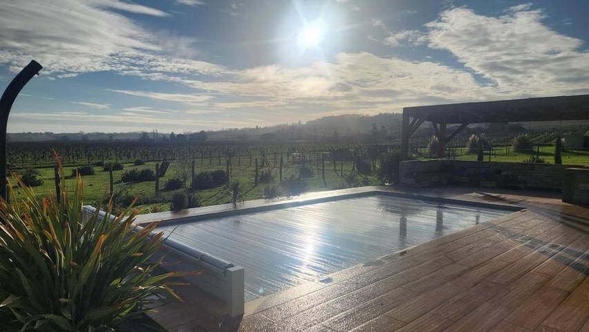 Location de vacances pour 3 personnes, avec jardin ainsi que piscine et vue à Monbazillac - 3