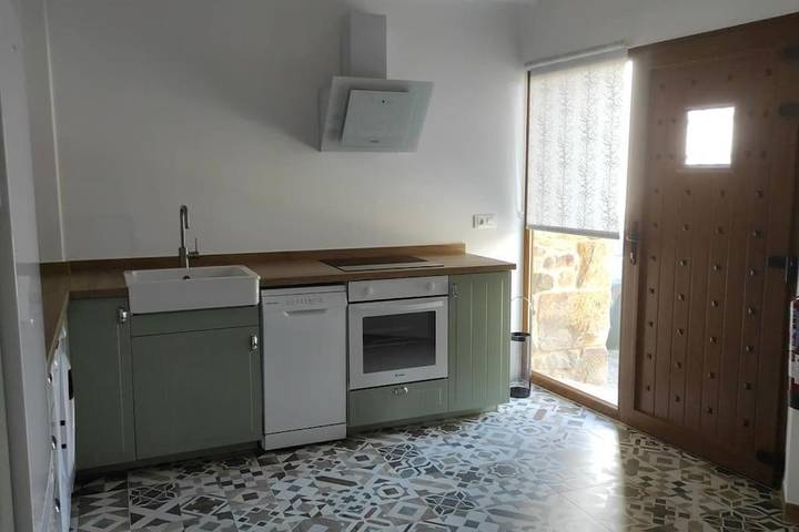 Casa rural para 8 personas, con vistas y jardín, Familias con niños en Valle del Pas - 4