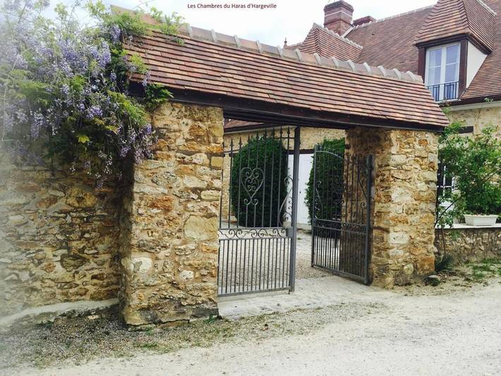 Gîte pour 2 personnes, avec jardin à Hargeville - 2
