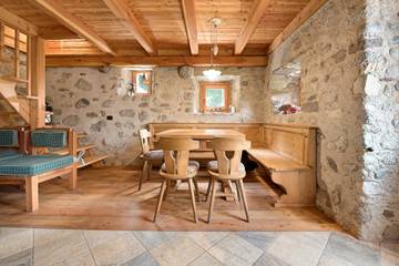 Chalet for 6 People in Bocenago, Trentino-Alto Adige, Photo 4