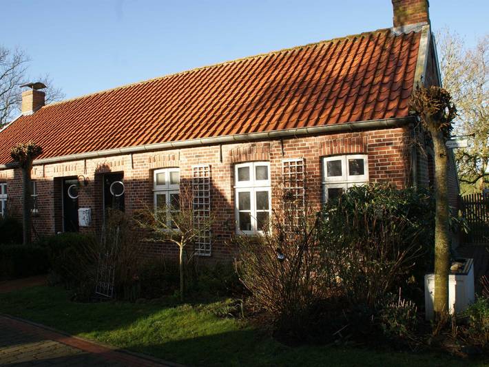 Ferienhaus für 4 Personen, mit Terrasse und Garten in Ostfriesland - 2