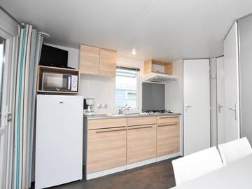 Static Caravan for 4 People in Saint-Christophe-du-Ligneron, Loire Valley, Photo 2