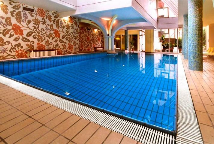 Appartamento per 2 persone, con Terrazza e Idromassaggio nonché Piscina e Sauna a Salsomaggiore Terme