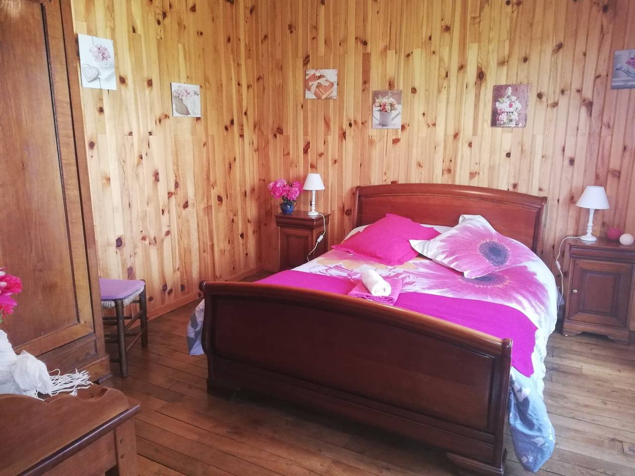 Gästezimmer „Le Relais“ mit gemeinsamer Terrasse, Garten und Wlan in Arnac-la-Poste, Bellac und Umgebung