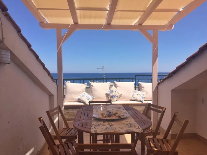 Ferienwohnung für 6 Personen, mit Ausblick und Balkon - 1