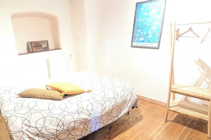Gîte pour 10 personnes, avec Terrasse et Jardin à Ponteils-et-Brésis - 3