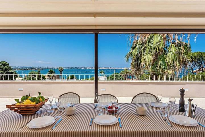 Casa vacanza per 13 persone, con giardino - 1