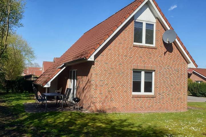 Ferienhaus für 6 Personen, mit Terrasse und Garten in Papenburg