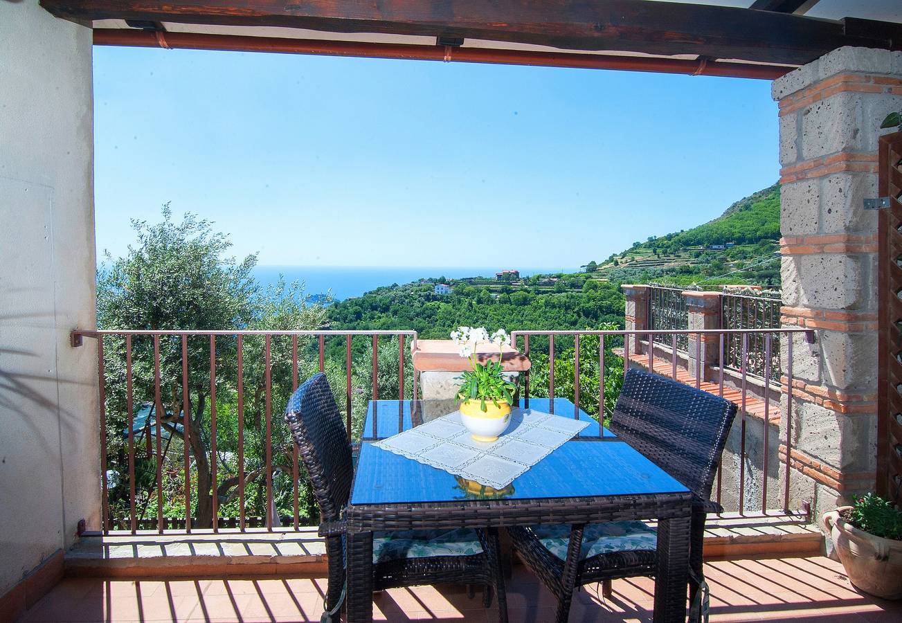 Holiday Rental for 3 People in Sant'Agnello, Sorrento Coast