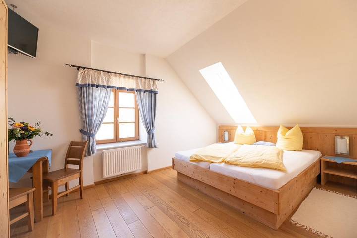 Zimmer Balkon inkl. Frühstück ab 3 Nächte in Steirerland