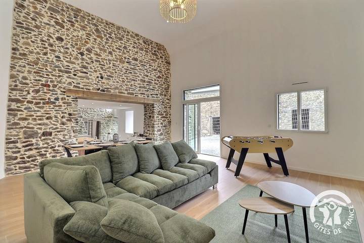 Gîte pour 6 personnes, avec Terrasse ainsi que Jardin et Vue dans Saint-Guinoux