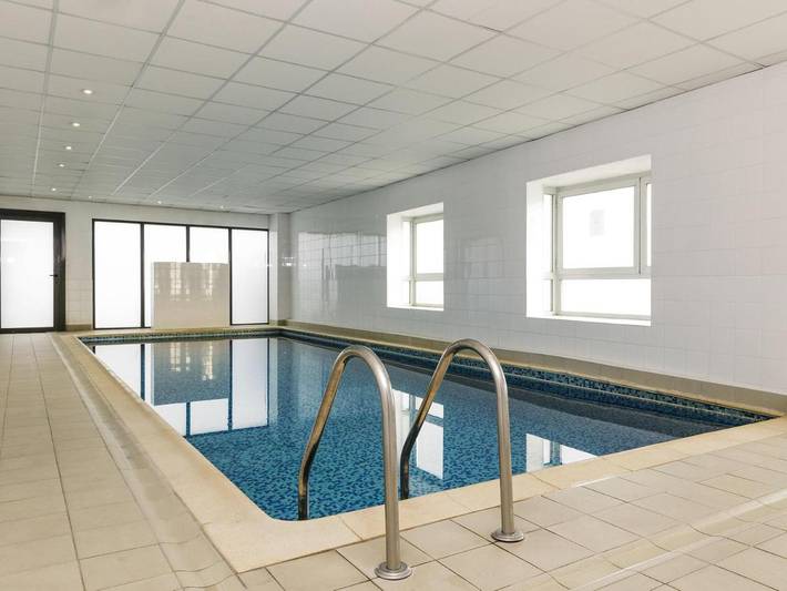Cottage pour 2 personnes, avec piscine et vue à Clamart