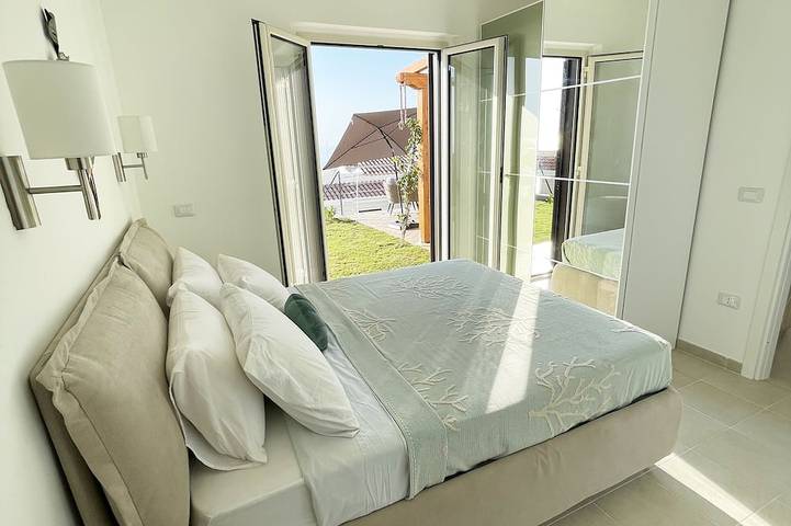 Villa Sofia *Luxury experience in Calabria in Zambrone, Province de Vibo Valentia