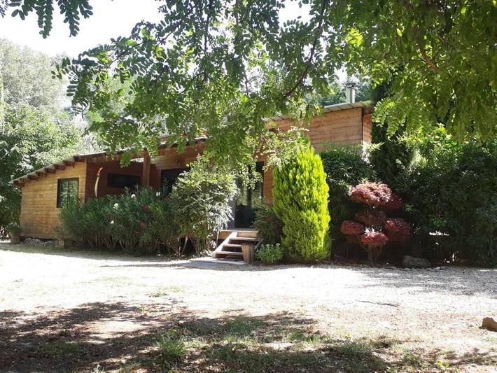 Chalet pour 6 personnes, avec vue ainsi que jardin et piscine, animaux acceptés