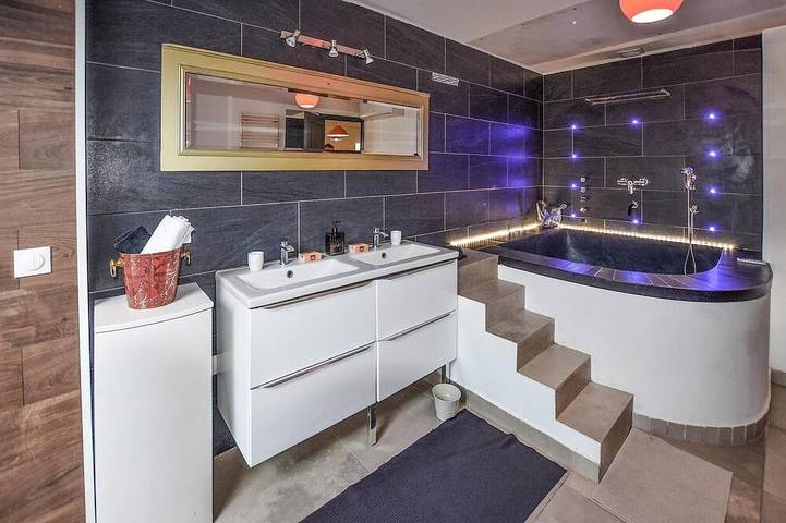 Location de vacances pour 6 personnes, avec jardin à Jonquières - 4