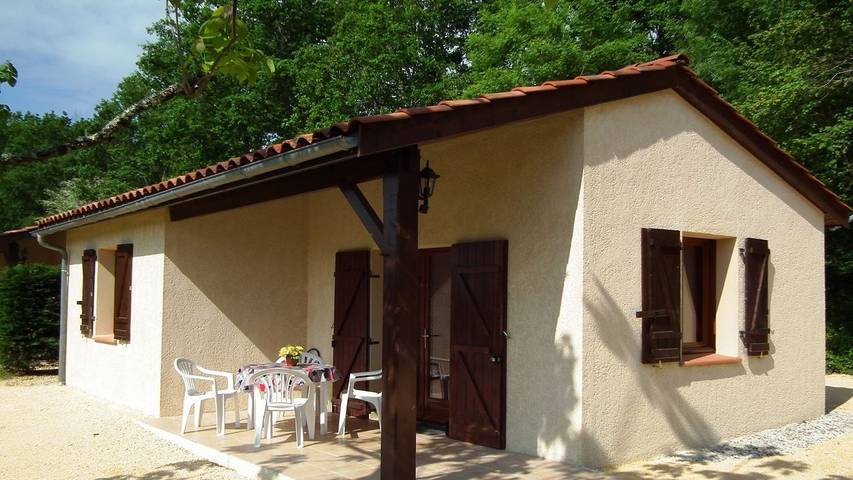Maison de vacances pour 5 personnes, avec jardin et piscine, animaux acceptés