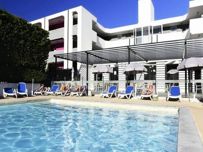 Gîte pour 4 personnes, avec piscine, adapté aux familles dans Thermes des Hespérides - 4