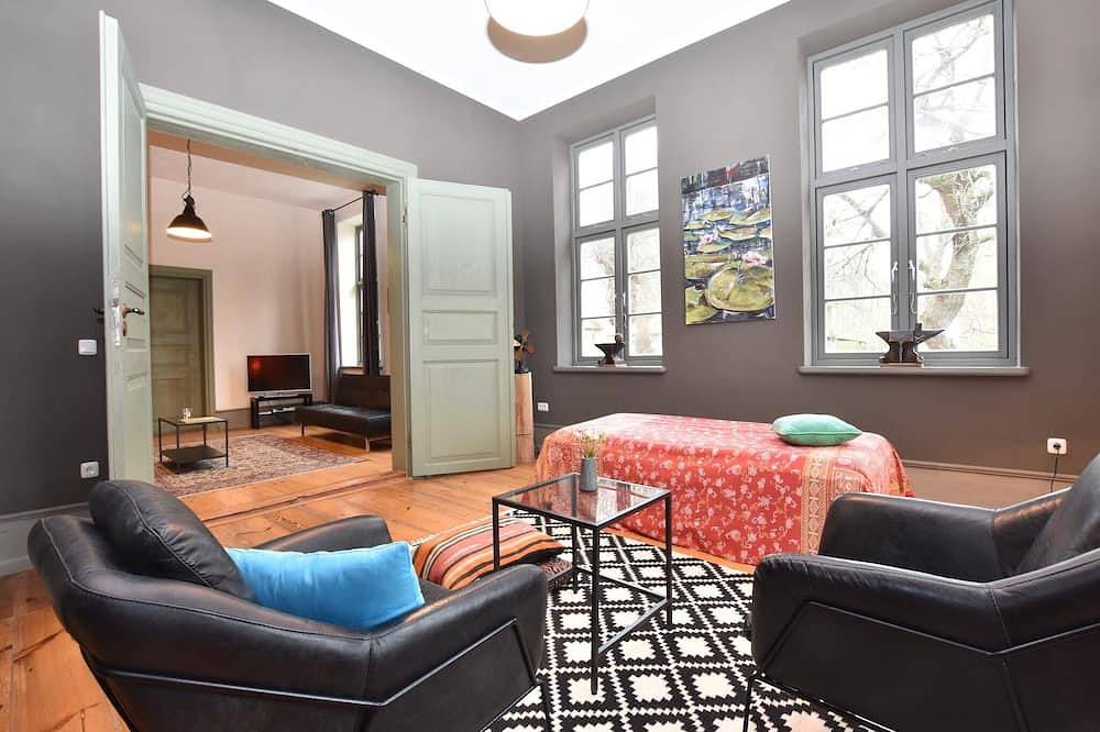 Ganze Wohnung, Charmante Wohnung mit Terrasse in Steffenshagen in Steffenshagen, Rostock und Umgebung