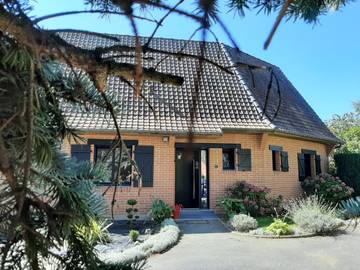 Cottage pour 2 personnes, avec piscine et jardin à Beaurains
