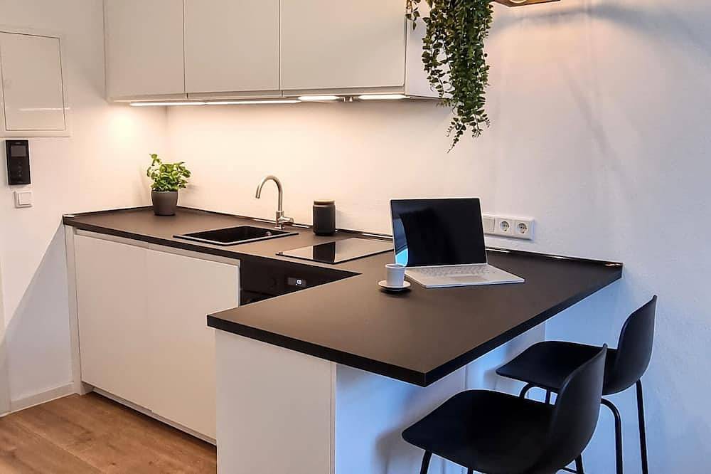 Entire apartment, Modern apartment Karlsruhe in Karlsruhe, Rhine Plain