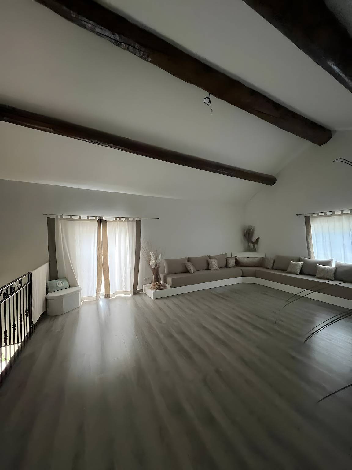 Villa "Pool Jacuzzi" with private pool, Wi-Fi and air conditioning in Camaret-sur-Aigues, Vaucluse