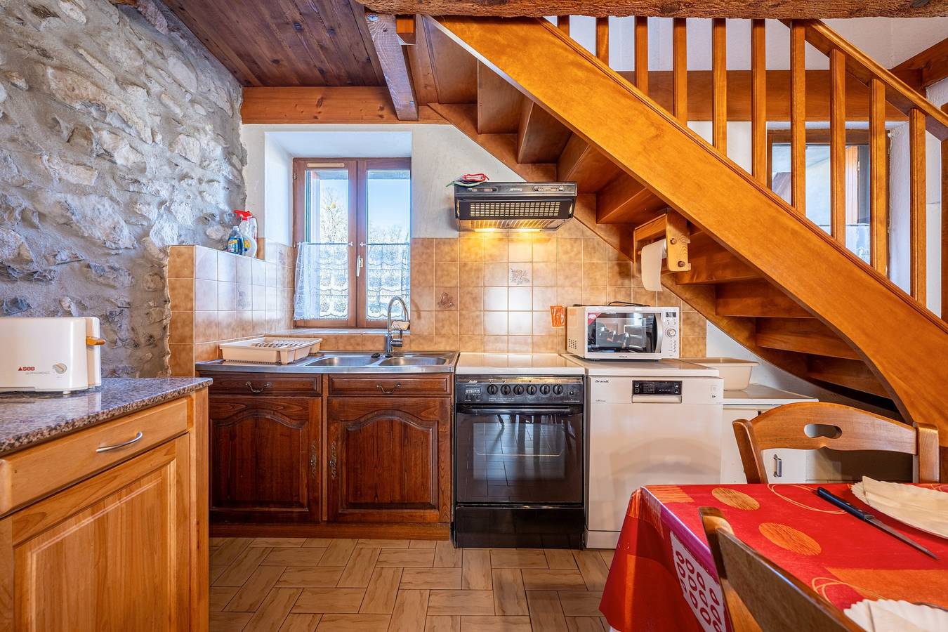 Maison "La Belle Étoile" avec vue sur la montagne et jardin partagé in La Sambuy-Seythenex, Seythenex