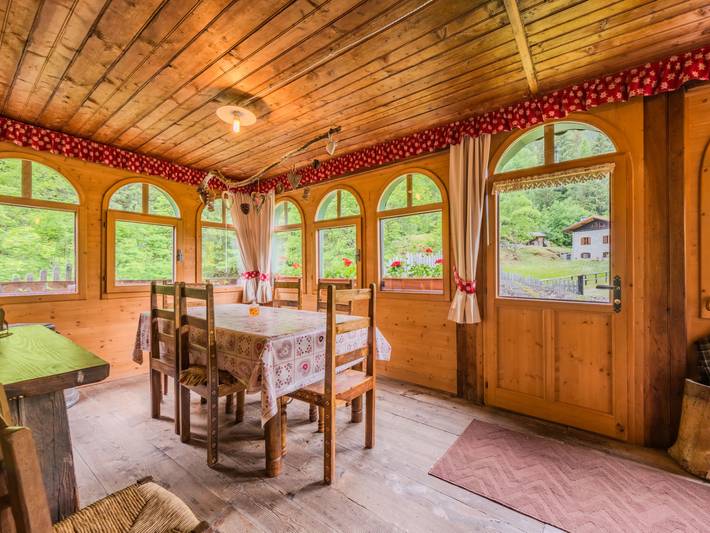 Ferienhaus für 4 Personen, mit Ausblick und Garten sowie Terrasse - 1