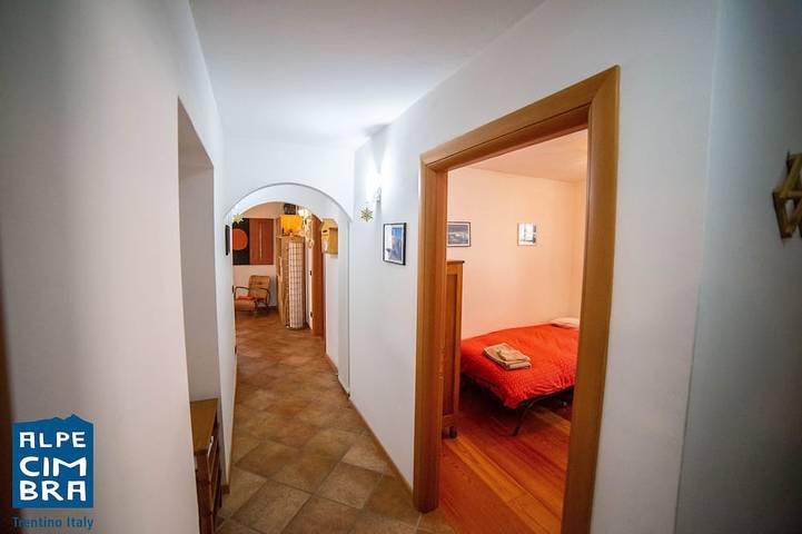 Gîte pour 7 personnes, avec balcon et jardin dans Serrada - 2