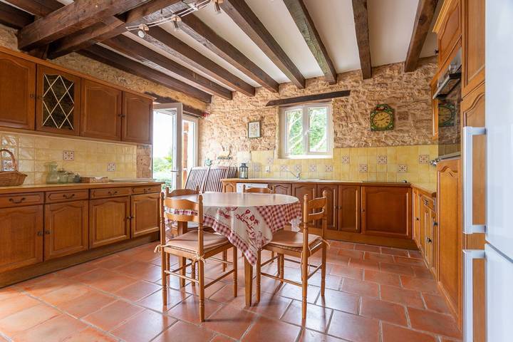 Location de vacances pour 7 personnes, avec terrasse et jardin à Saint-Chamassy - 4