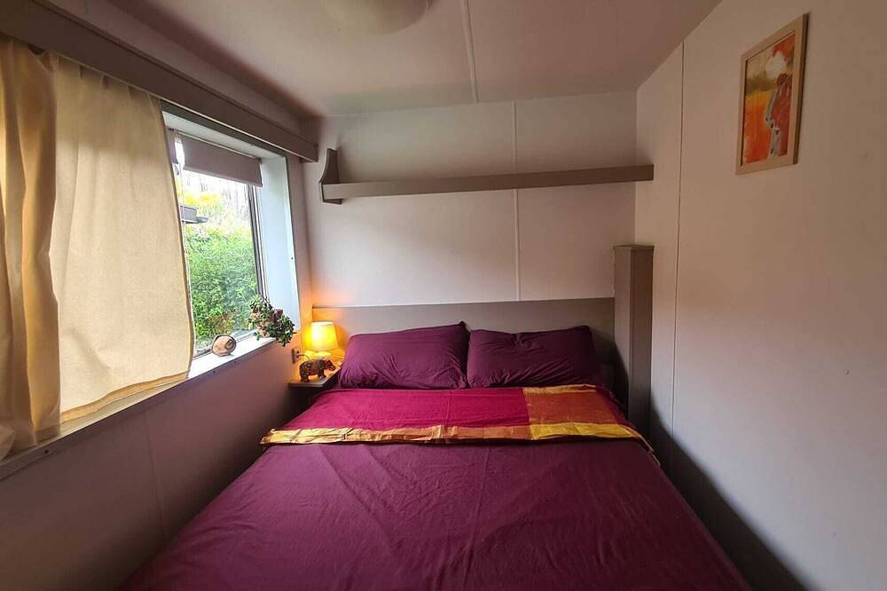 Just a stone's throw from the sea, mobile home with lovely wooden terrace Pets welcome in Penta-di-Casinca, Región de Corte