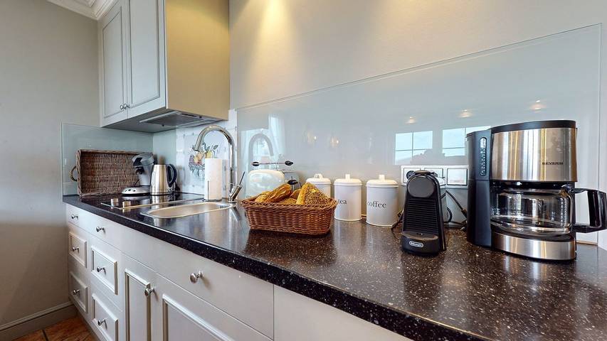 Ganze Wohnung, Exklusive Luxus-Wohnung  in ruhiger Lage am Munkmarscher Wattenmeer. in Munkmarsch, Sylt (Gemeinde)