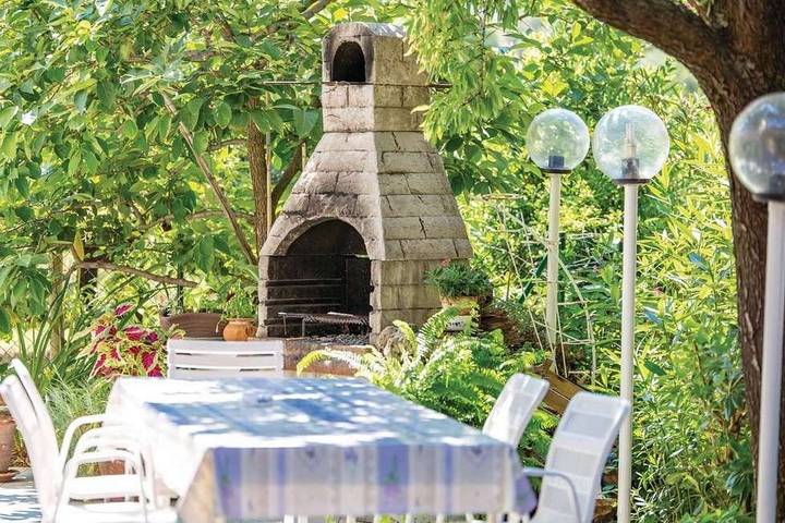 Ferienwohnung für 2 Personen, mit Balkon/Terrasse in Banjol