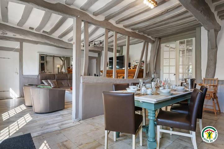 Gîte pour 8 personnes, avec terrasse et jardin, animaux acceptés à Vittefleur - 3