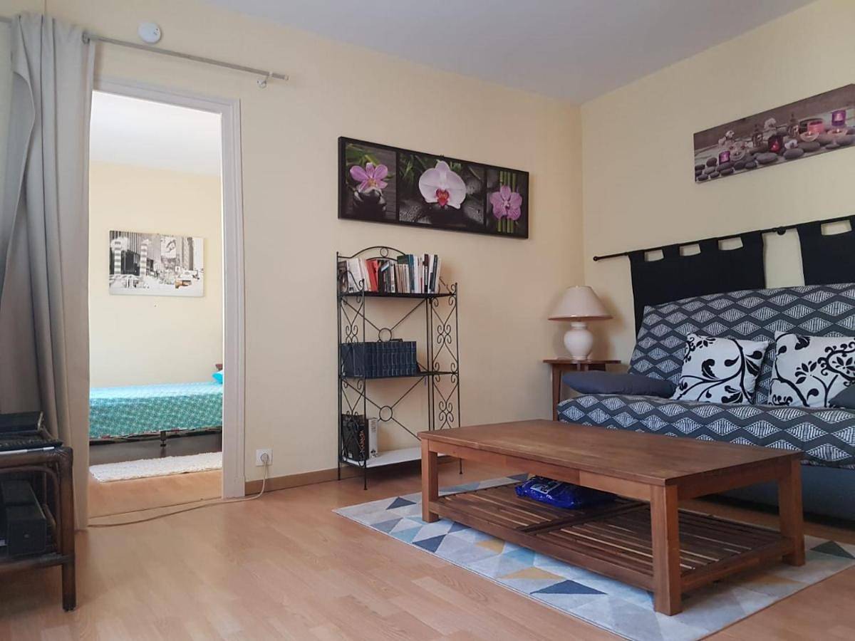 Charmante maisonnette 2 personnes climatisée in Surgères, Région de Rochefort