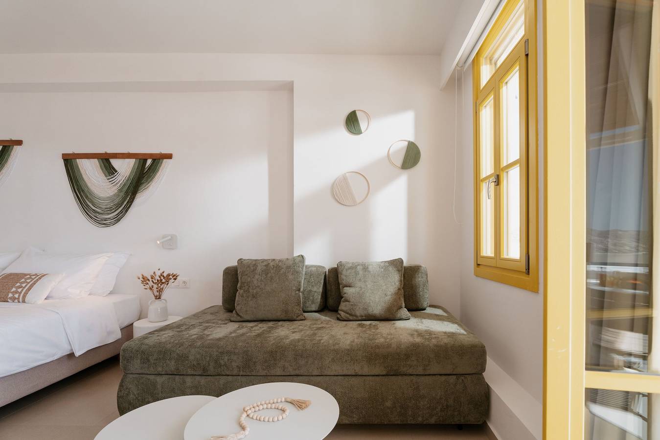 Entire apartment, Grand Suite 2 with Private Pool and Seaview in Kimolos