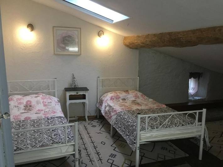 Location de vacances pour 4 personnes, avec jardin ainsi que vue et piscine à Saint-Front-la-Rivière - 3