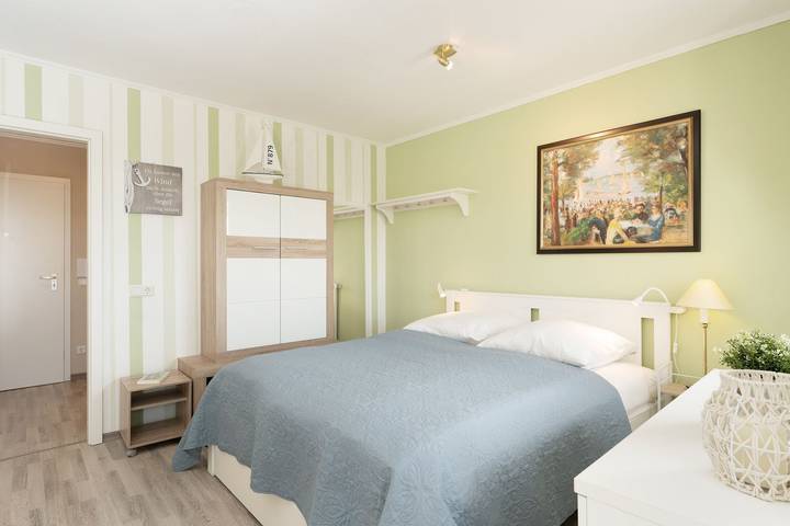 Ferienwohnung für 2 Personen, mit Balkon und Garten sowie Seeblick in Plön - 3